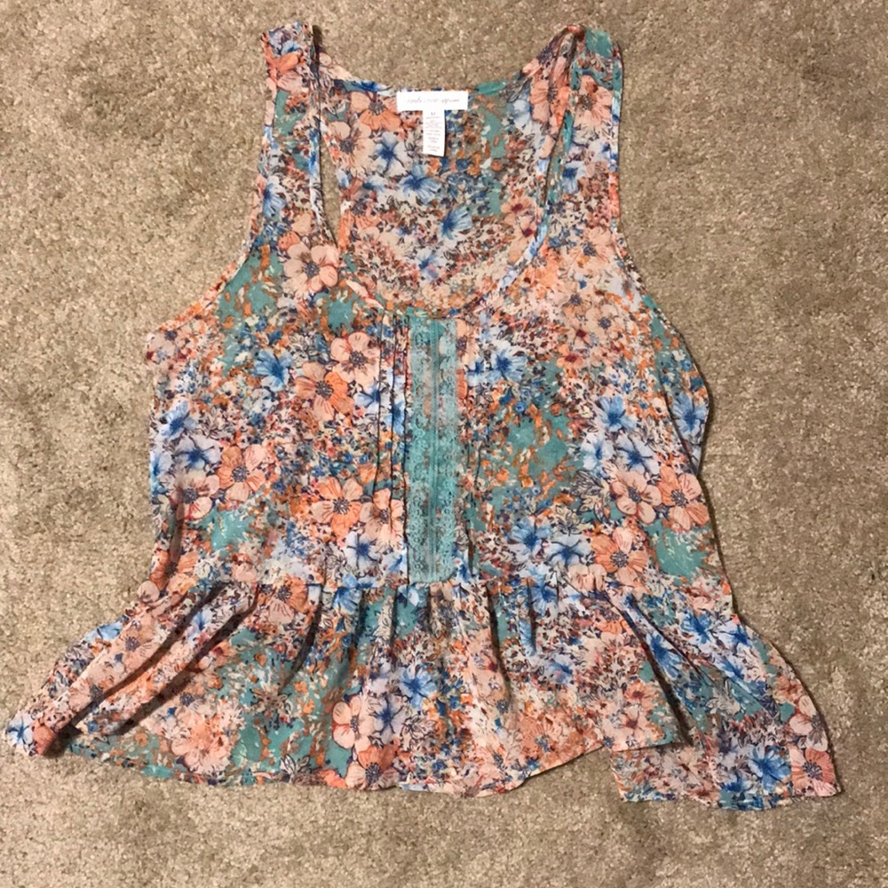 Like New Floral Tank Top